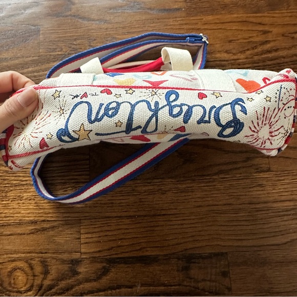 Brighton red white and blue Heart Canvas Totes - Picture 15 of 16